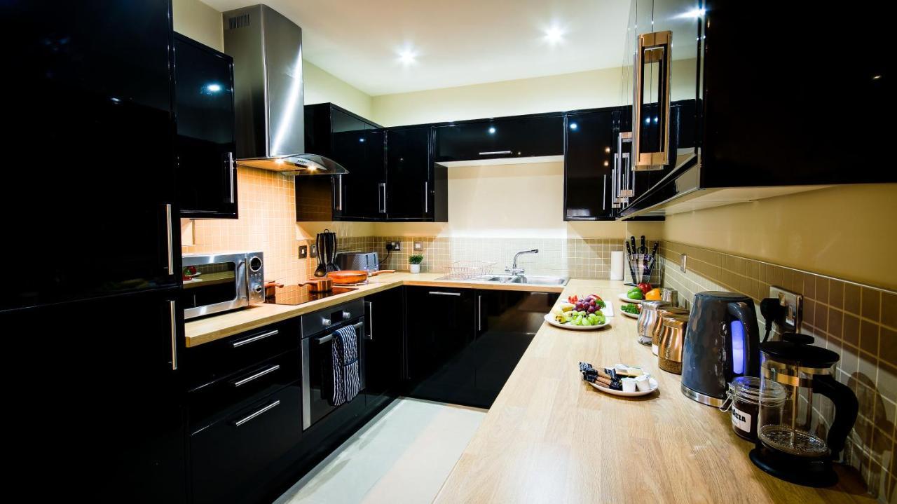 Superb City Center 1 Or 2 Bedroom Apts King Bed Southampton Eksteriør bilde